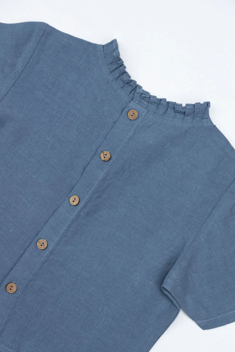 Neck frill top