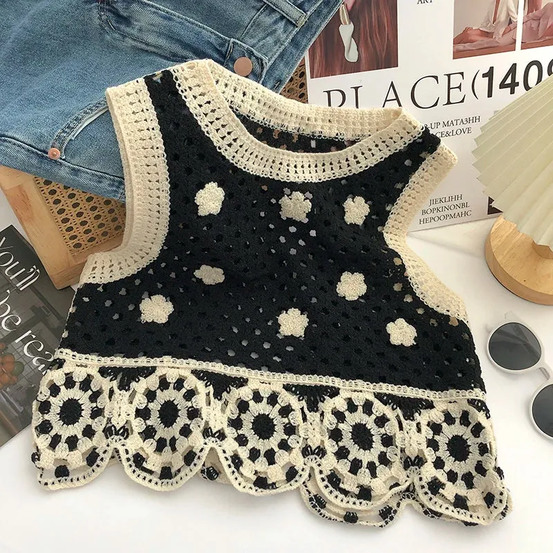 OUMEA Women Crochet Sleeveless Tanks Openwork Retro Tops  Korean Style Contrast Color Chic Knitting Tops Hot Girl Tops Ins
